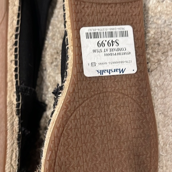 COPY - Michael Kors NWT - Picture 4 of 4